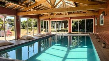 Hồ bơi ngoài trời, hồ bơi nước nóng