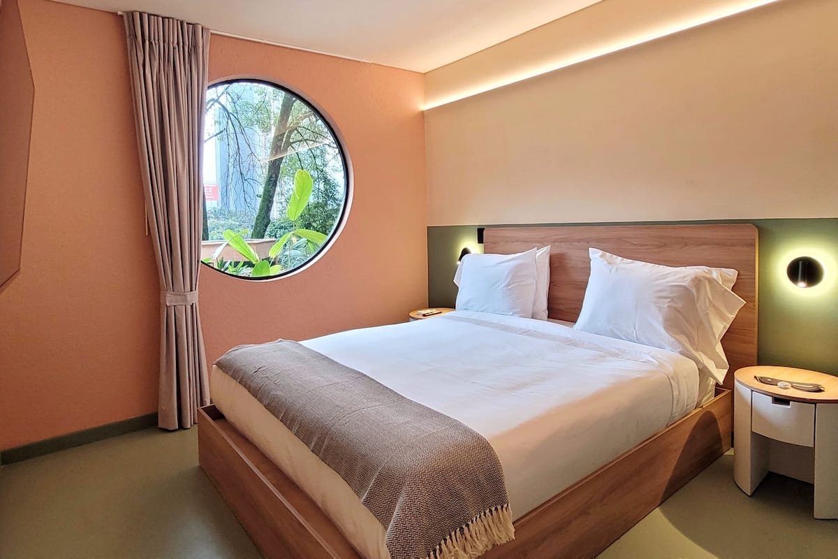 Apartment (101) | Iron/ironing board, free WiFi