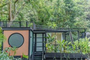 Façana frontal de l'allotjament