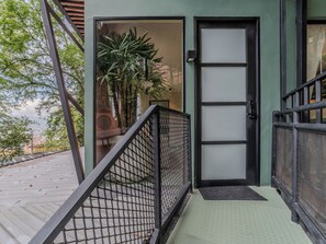 Façana frontal de l'allotjament