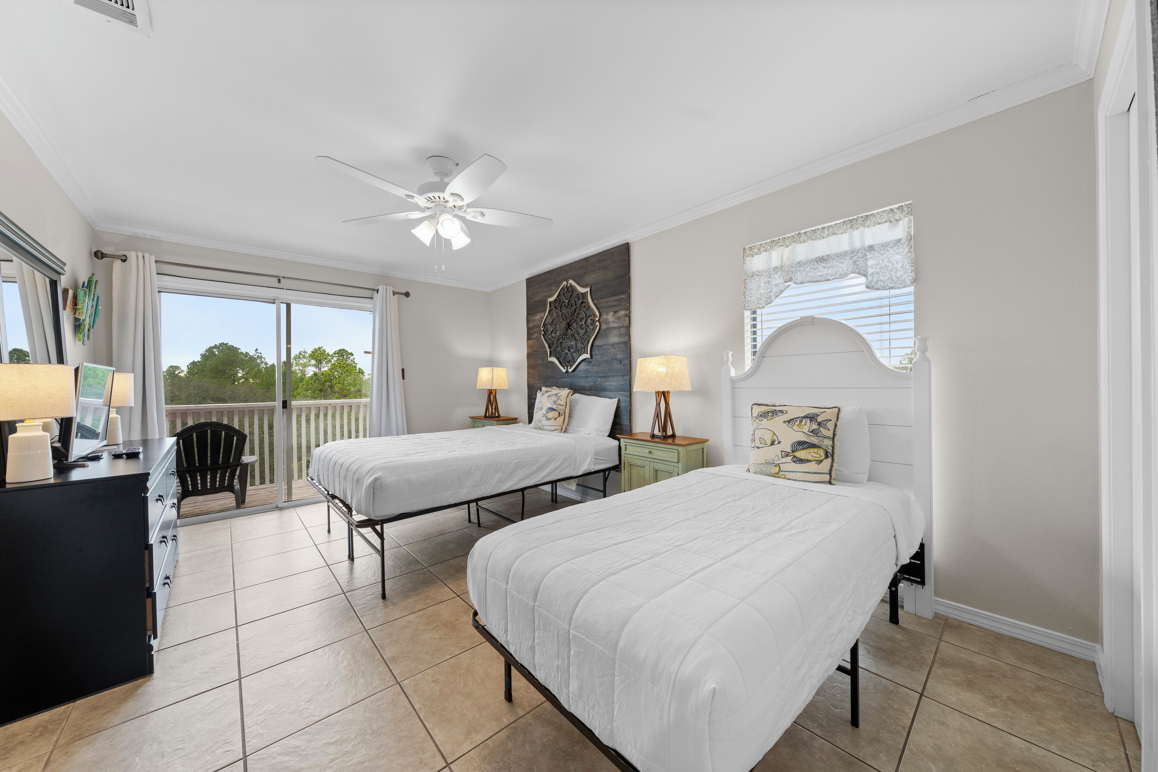 2 soverom, strykejern/-brett, wi-fi (inkludert) og sengetøy