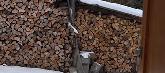 Sweet abode studio apartment sleeps 6 150mt from the ski lifts borgata