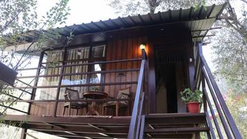 Deluxe Tree House, Balcony, Hill View | Free WiFi