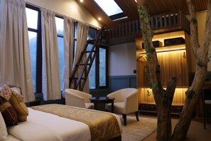 Rumah Pohon Deluks, balkon, pemandangan bukit | Wi-Fi gratis