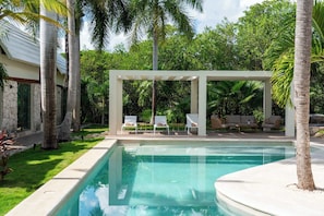 Pool - Casa Selva - 2BR - Escape Rest Reconnect (Cancún)