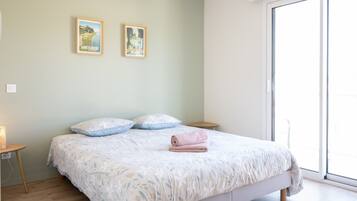3 habitaciones, tabla de planchar con plancha y wifi gratis
