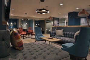 Lobby sitting area - Student Only College Green (Bristol)