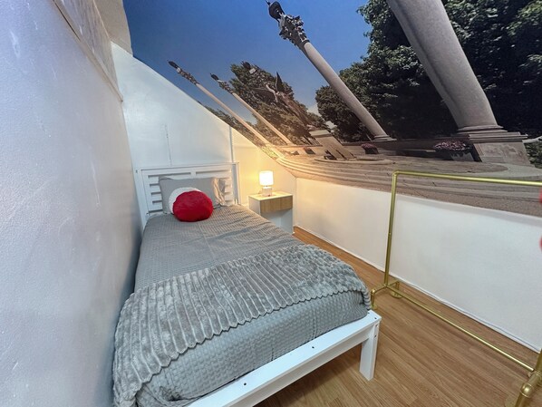 2 室のベッドルーム、WiFi、ベッドシーツ