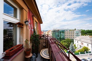 Apartment, Smoking | 3 bedrooms - Victoria Design Stays - Premium Apartment Ohrada (Prague)