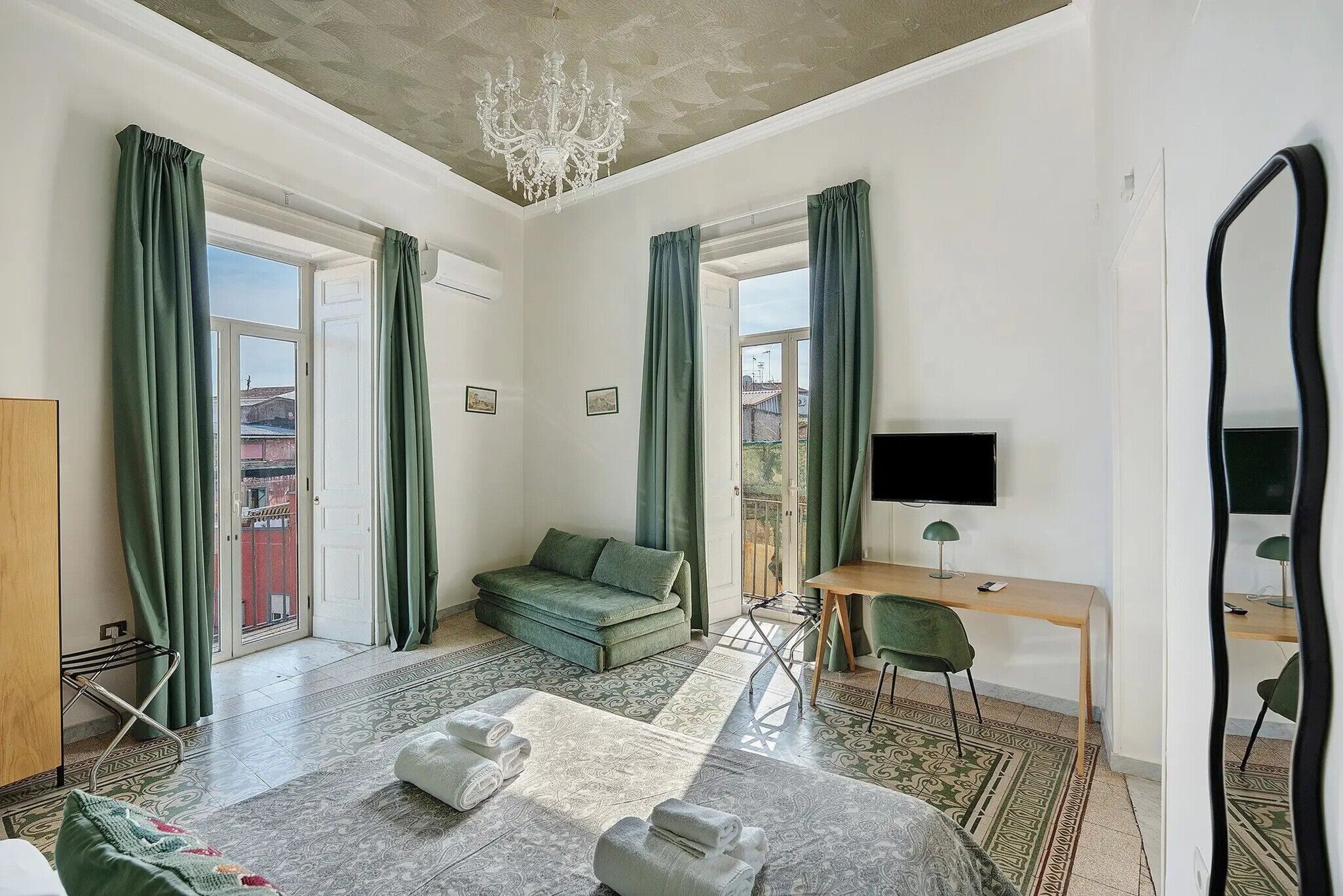 4 habitaciones, wifi y ropa de cama 