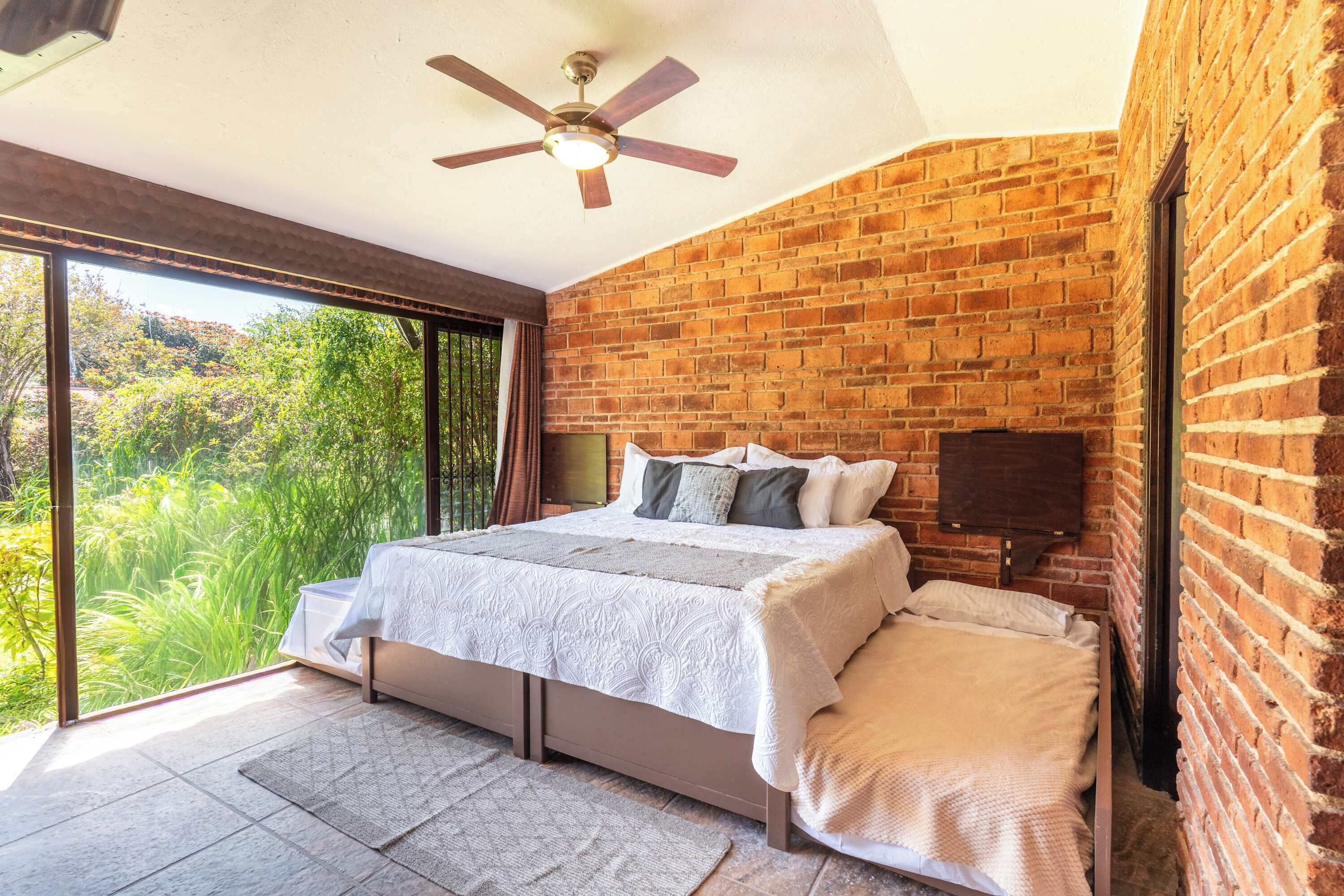 3 chambres, bureau, fer et planche à repasser, Wi-Fi