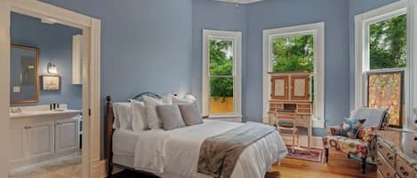 3 soverom, strykejern/-brett, wi-fi og sengetøy