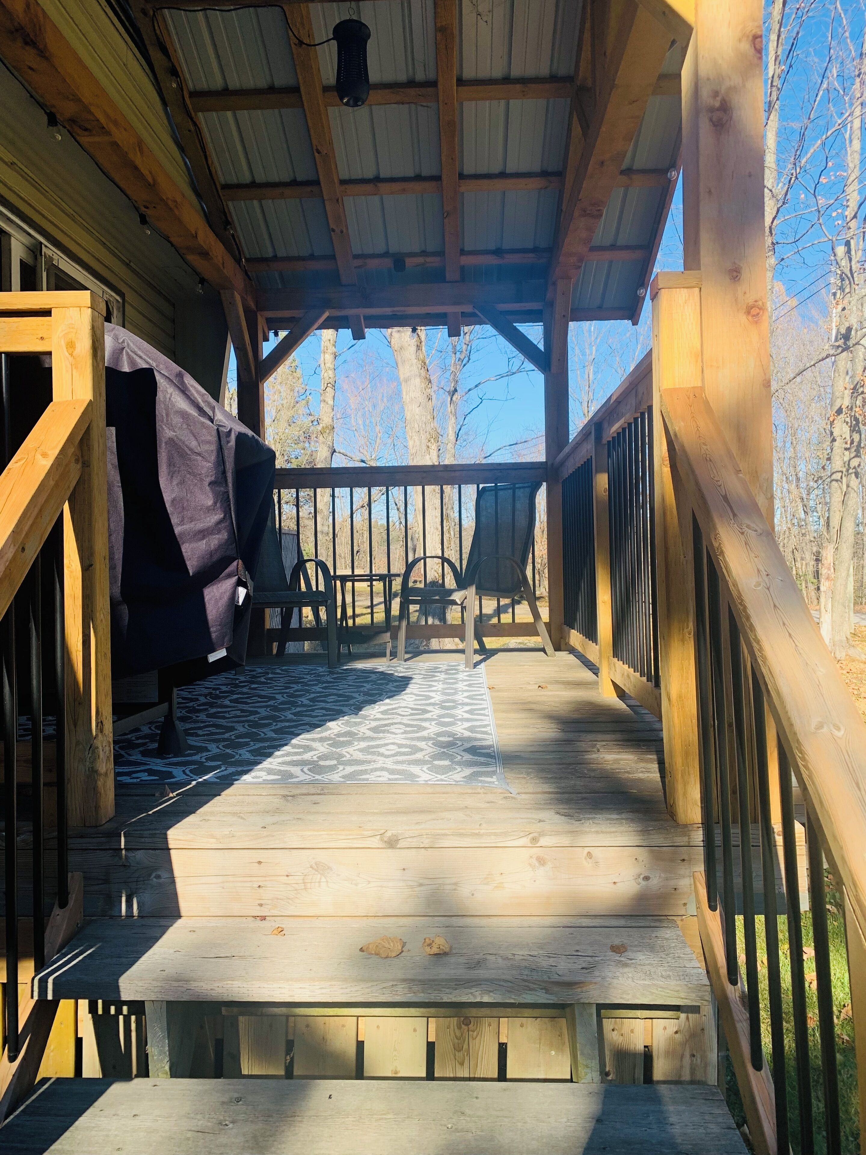 المنطقة المحيطة بالمنشأة