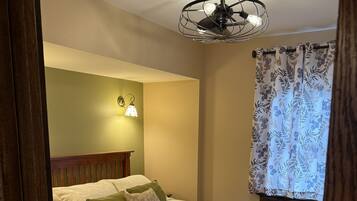 2 chambres, fer et planche Ă repasser, Wi-Fi, draps fournis