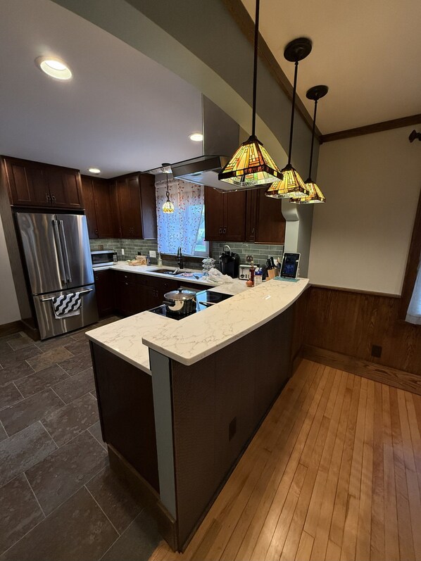 Microwave, oven, stovetop, dishwasher