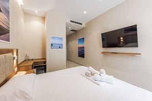 Tabla de planchar con plancha y wifi gratis