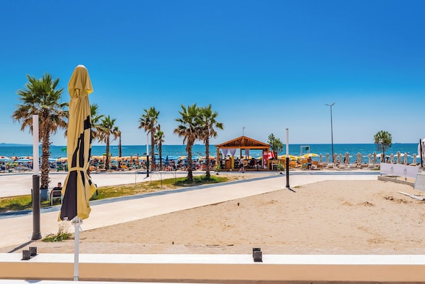 华丽双人房, 阳台, 海景 | 熨斗/熨衣板、免费 WiFi