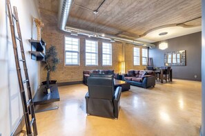 Living area - The Rumley (Saskatoon)