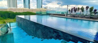 City View Southkey 2BR 2FREE 18F By Natol