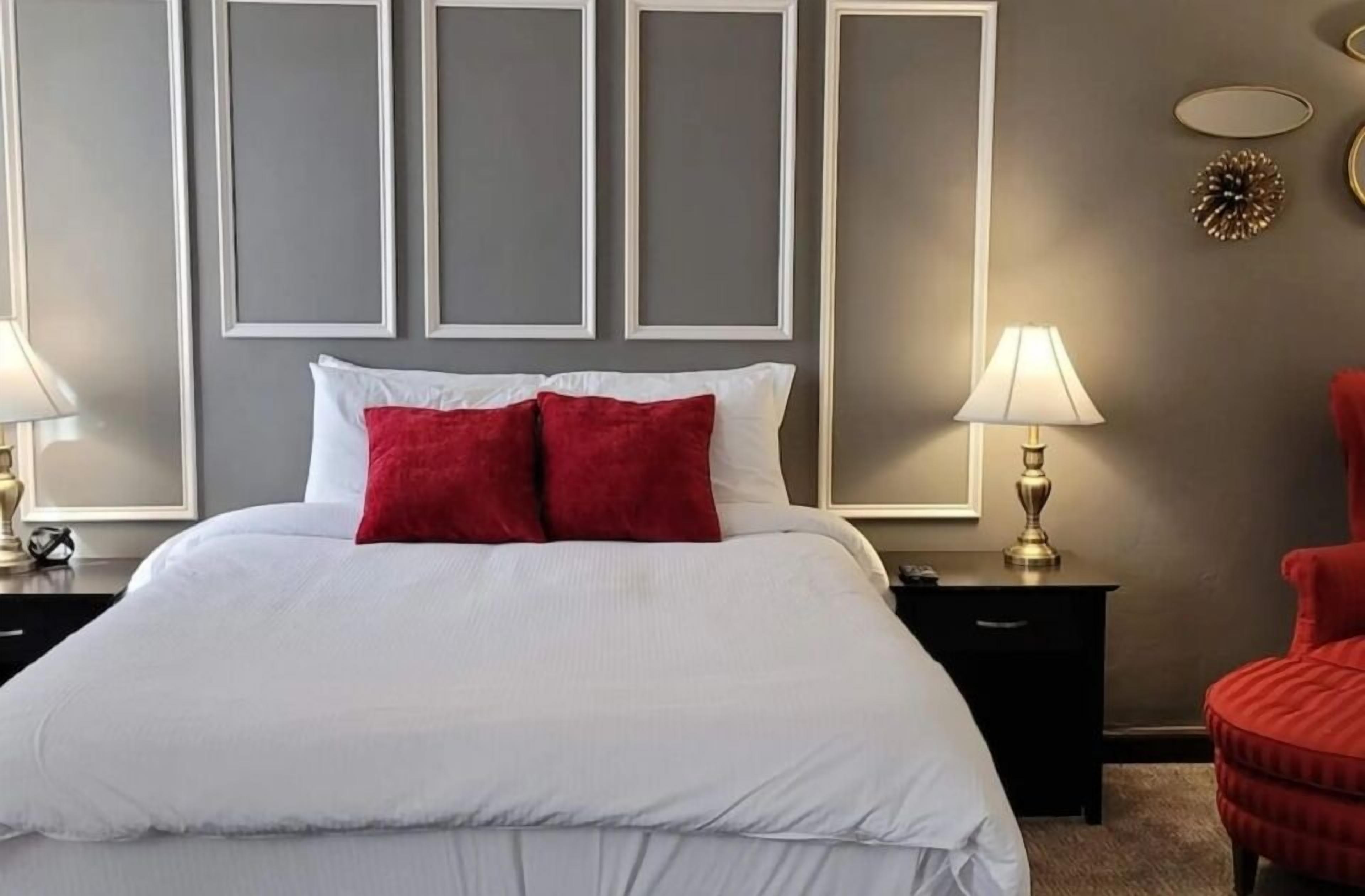 Iron/ironing board, free WiFi, wheelchair access