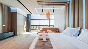 Superior Suite, Sea View | Iron/ironing board, free WiFi