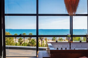 Superior Suite, Sea View | Iron/ironing board, free WiFi