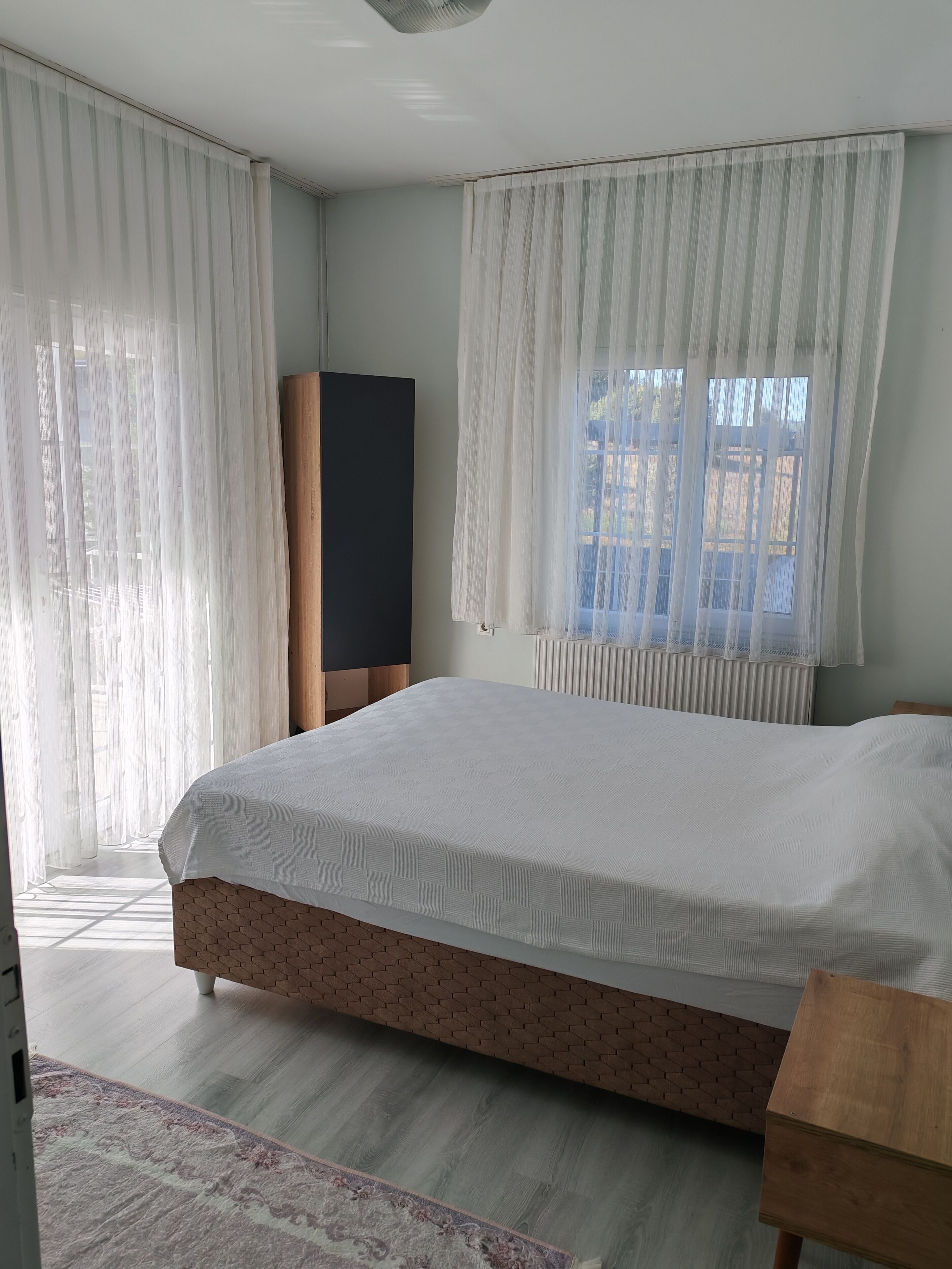 Bügeleisen/Bügelbrett, WLAN, Bettwäsche