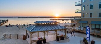 "Sunset Sands" 2 BR Condo in Dewey Beach
