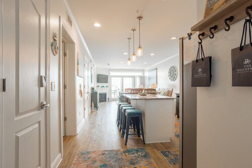 "Sunset Sands" 2 BR Condo in Dewey Beach