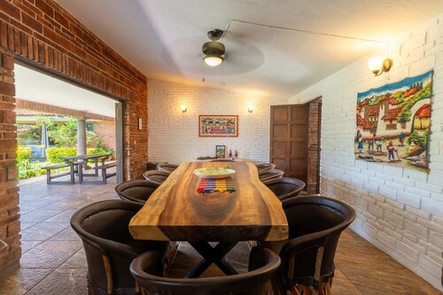 Anana Casa SK Villa With Garden Family-friendl