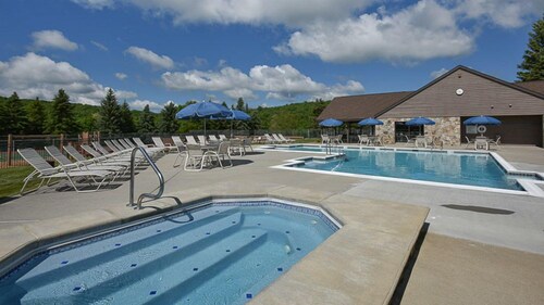 Rustic Luxe 4BR Condo | Fireplace, Deck + Pools