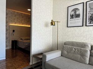 1 bedroom, iron/ironing board, free WiFi, bed sheets - Beautiful designer apartment in the heart of the city (Montevideo)