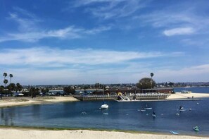 On the beach, beach towels - Coastal Blue One - Views and Coastal Vibes (San Diego)