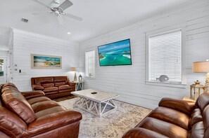 Smart TV y futbolito 