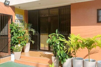 RedDoorz @ La Briana Guest House Santa Fe, Bantayan Cebu