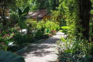 Unclassified image, 3 of 41, button - Trang An Ecorest Resort & Spa (Hoa Lu District)