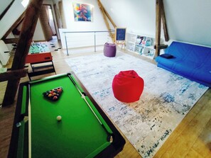 Spielezimmer
