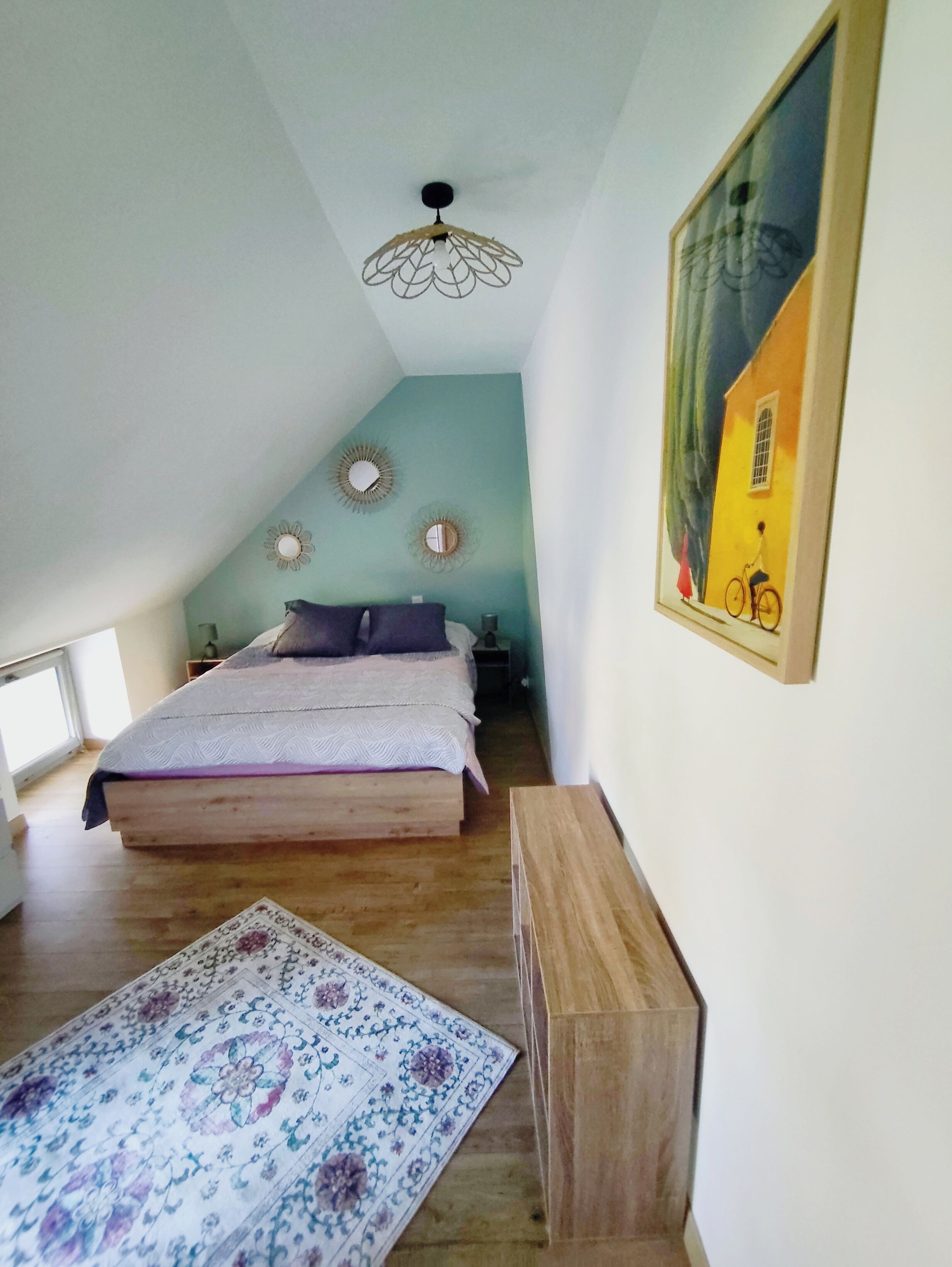 4 makuuhuonetta, silitysrauta/-lauta, vauvan matkasänky, ilmainen Wi-Fi