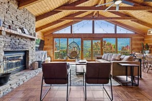 TV, fireplace, stereo - The Smoky Bear: View, Hot Tub, Pool & MORE! (Gatlinburg)