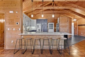 Interior - The Smoky Bear: View, Hot Tub, Pool & MORE! (Gatlinburg)