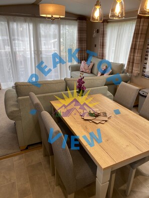 Dining - Peaktop View - Dog-Friendly with Private Hot Tub near Cockermouth (Workington)