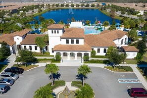 Exterior - Windsor 5BR Villa w/ Pool – Near Disney (Kissimmee)