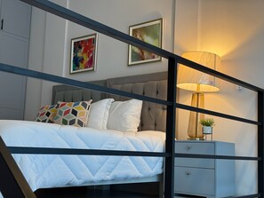 1 室のベッドルーム、アイロン / アイロン台、WiFi、ベッドシーツ