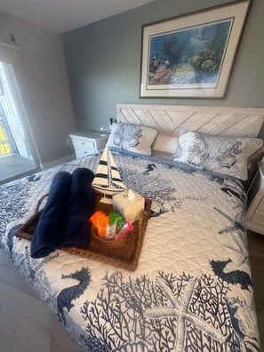 3 bedrooms, desk, iron/ironing board, travel cot - Beachfront Ocean View Balcony• Games• Pool• 75”TVs (Cocoa Beach)