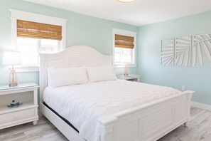 4 bedrooms, iron/ironing board, travel cot, free WiFi