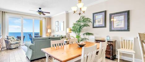 Lägenhet - flera sängar (Emerald Isle 1406) | Restauranger