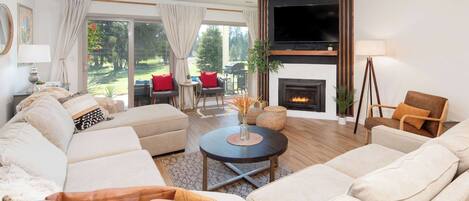 TV, fireplace, offices