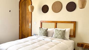 Caja de seguridad en la habitación y cortinas blackout