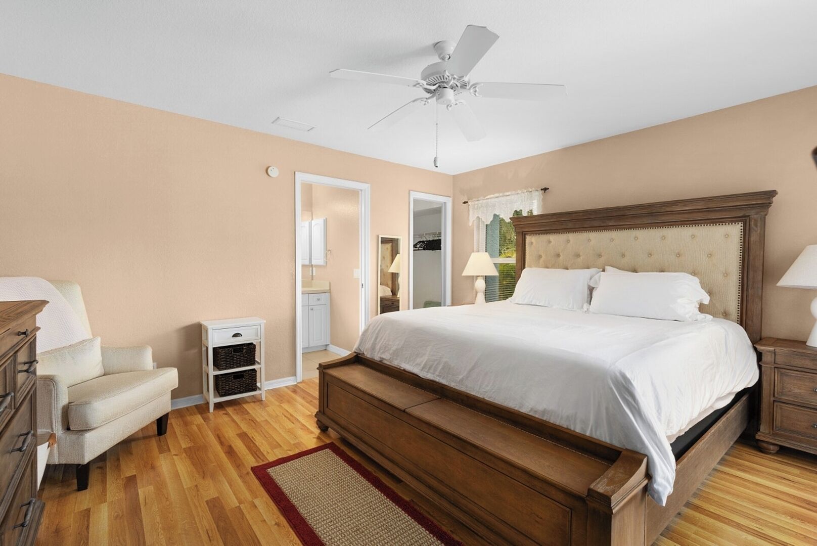 3 bedrooms, WiFi, bed sheets