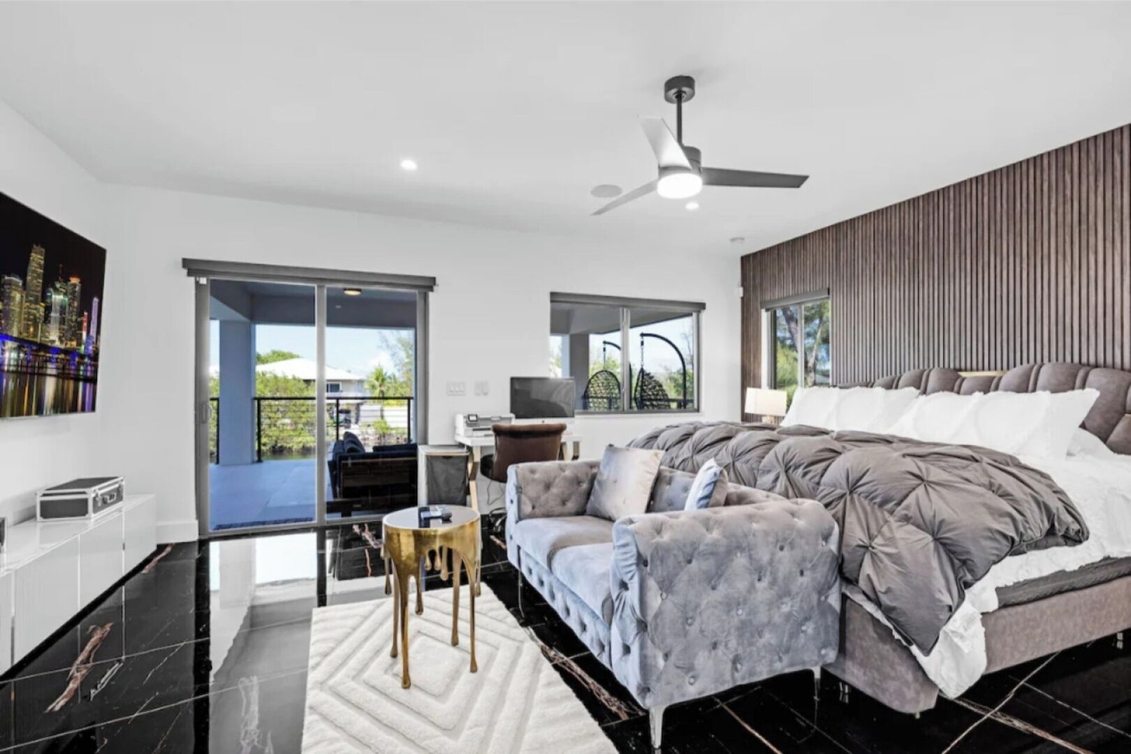 5 chambres, fer et planche à repasser, lit parapluie, Wi-Fi